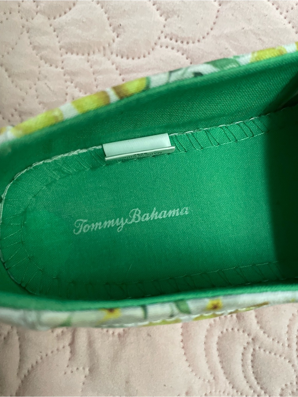 Women’s Lemon Print Slip-On Sneakers - Picture 4 of 4